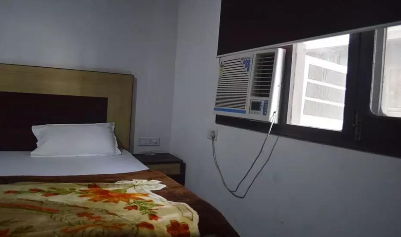 Hotel Mehra Inn Amritsar Zewnętrze zdjęcie